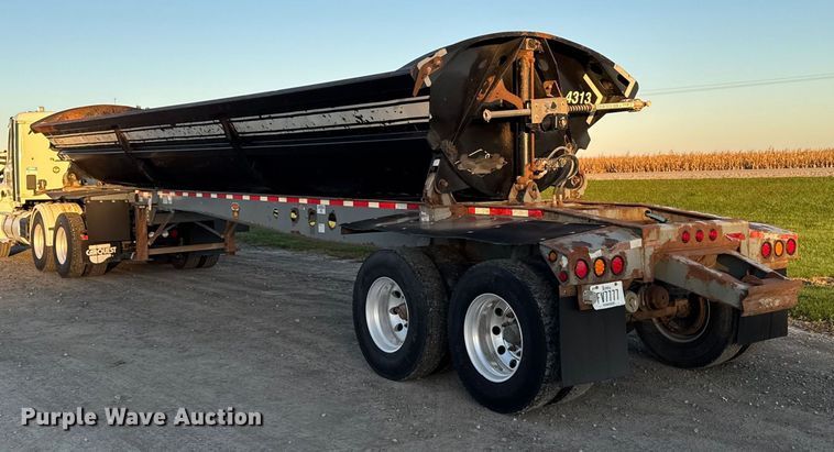 image for item EM2451 2013 SmithCo Manufacturing SX2-42-34 side dump trailer