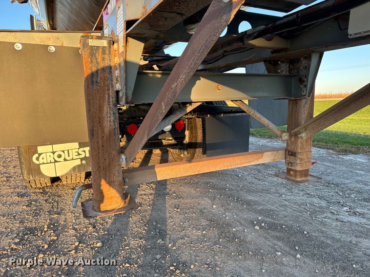 image for item EM2451 2013 SmithCo Manufacturing SX2-42-34 side dump trailer