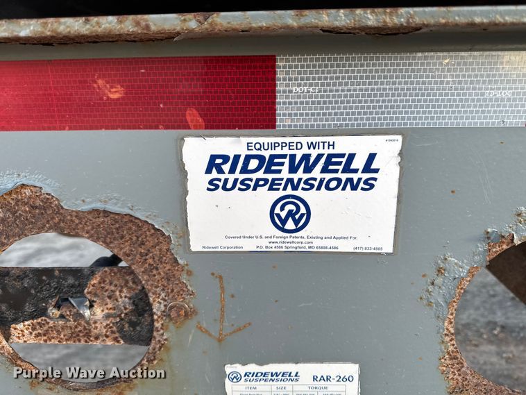 image for item EM2451 2013 SmithCo Manufacturing SX2-42-34 side dump trailer