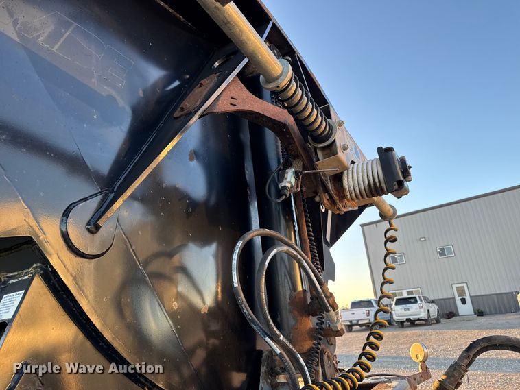 image for item EM2451 2013 SmithCo Manufacturing SX2-42-34 side dump trailer