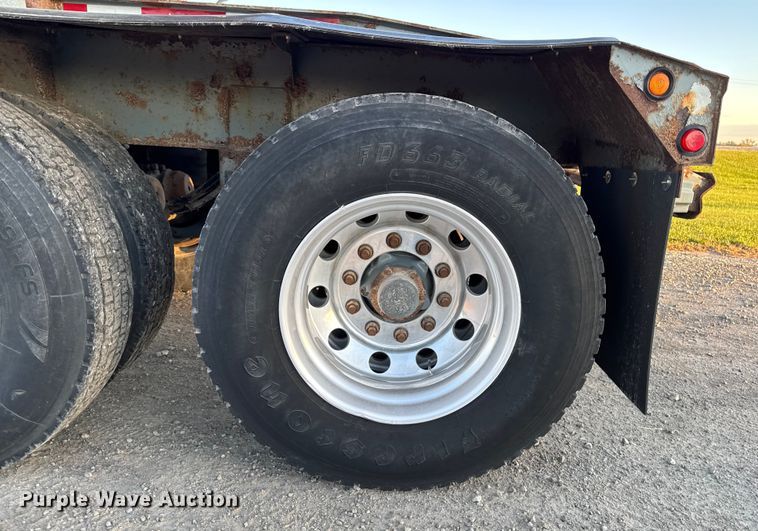 image for item EM2451 2013 SmithCo Manufacturing SX2-42-34 side dump trailer