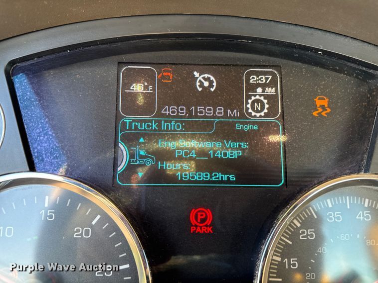 image for item EM2452 2016 Kenworth T680 semi truck