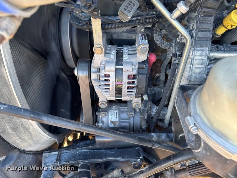 image for item EM2452 2016 Kenworth T680 semi truck