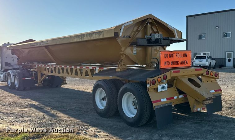 image for item EM2453 2020 Trail King Industries TK60SSD-402 side dump trailer