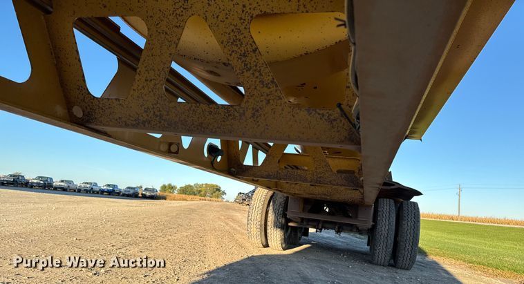 image for item EM2453 2020 Trail King Industries TK60SSD-402 side dump trailer