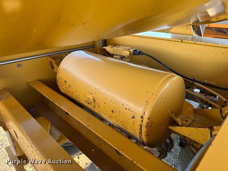 image for item EM2453 2020 Trail King Industries TK60SSD-402 side dump trailer