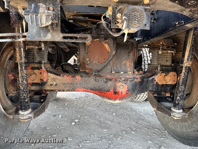 image for item EM2454 2022 Mack Granite semi truck