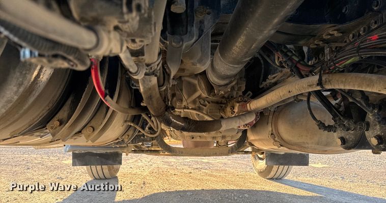 image for item EM2454 2022 Mack Granite semi truck