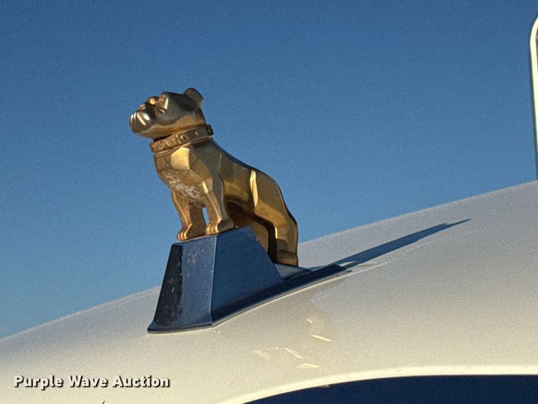 image for item EM2454 2022 Mack Granite semi truck