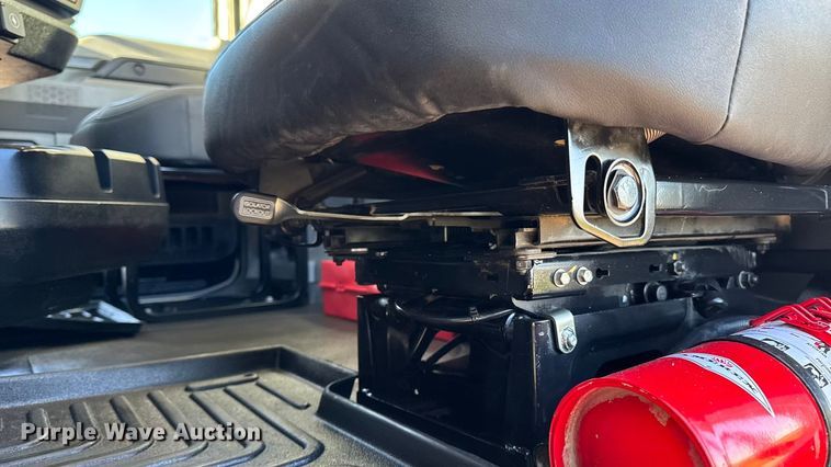 image for item EM2454 2022 Mack Granite semi truck