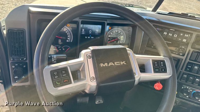 image for item EM2454 2022 Mack Granite semi truck