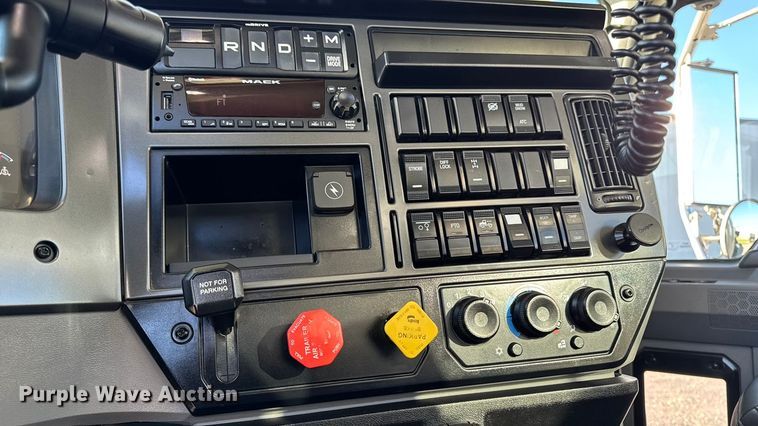 image for item EM2454 2022 Mack Granite semi truck