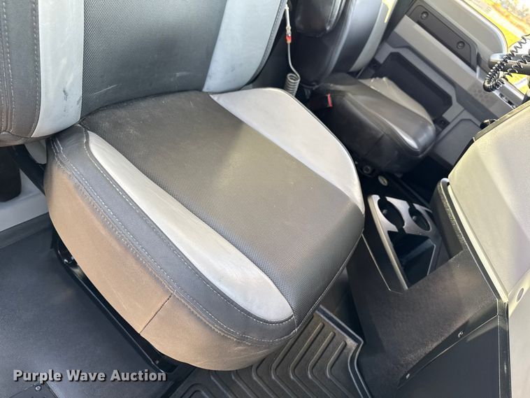 image for item EM2454 2022 Mack Granite semi truck