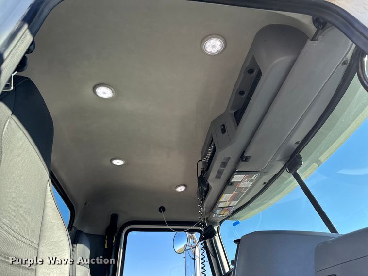 image for item EM2454 2022 Mack Granite semi truck