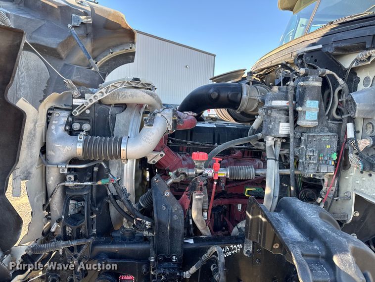 image for item EM2454 2022 Mack Granite semi truck