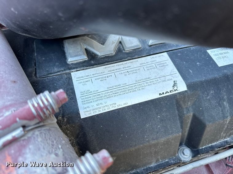 image for item EM2454 2022 Mack Granite semi truck