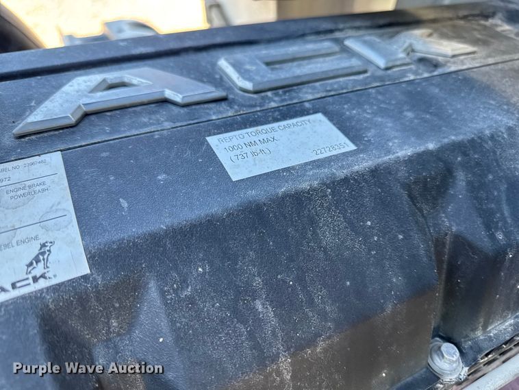 image for item EM2454 2022 Mack Granite semi truck