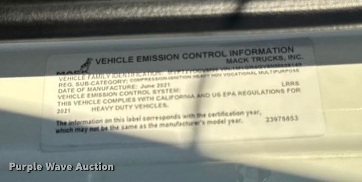 image for item EM2454 2022 Mack Granite semi truck