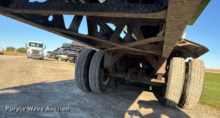 image for item EM2455 2017 Trail King  TK60SSD-403 side dump trailer