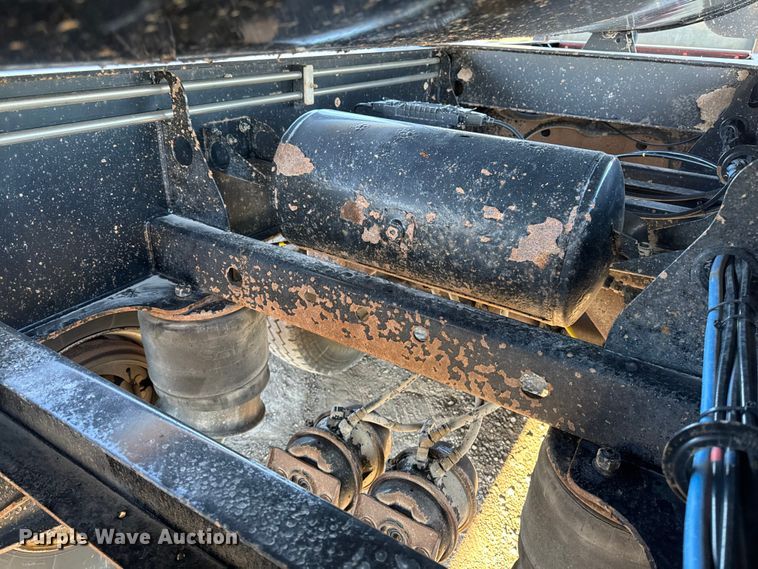 image for item EM2455 2017 Trail King  TK60SSD-403 side dump trailer