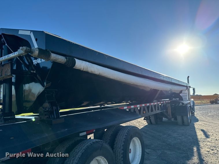 image for item EM2455 2017 Trail King  TK60SSD-403 side dump trailer