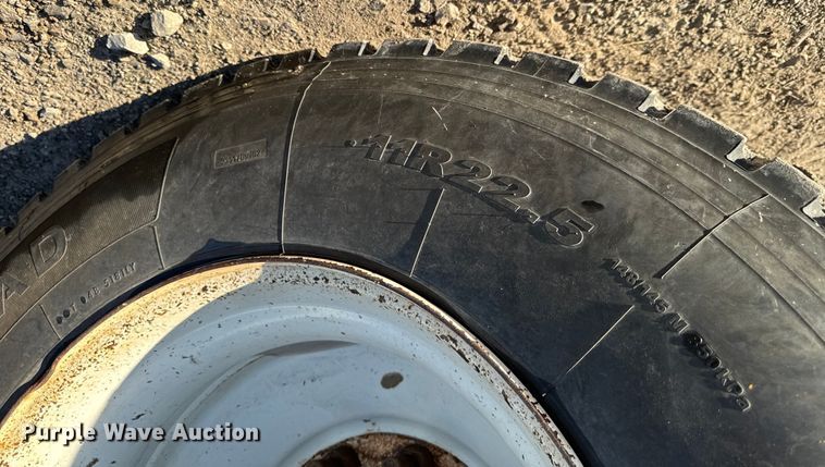 image for item EM2455 2017 Trail King  TK60SSD-403 side dump trailer