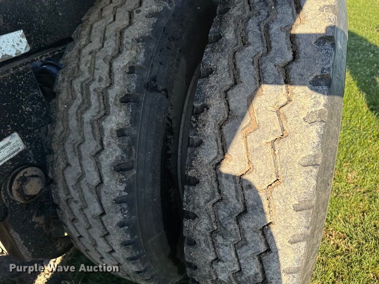 image for item EM2455 2017 Trail King  TK60SSD-403 side dump trailer