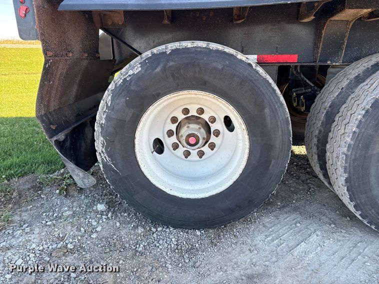 image for item EM2455 2017 Trail King  TK60SSD-403 side dump trailer