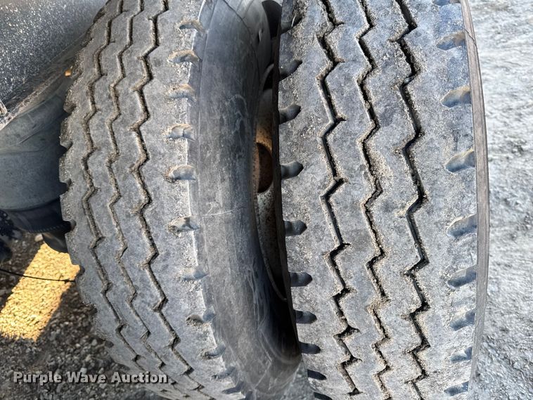 image for item EM2455 2017 Trail King  TK60SSD-403 side dump trailer