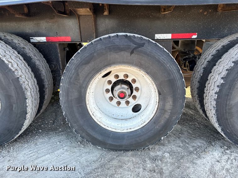 image for item EM2455 2017 Trail King  TK60SSD-403 side dump trailer