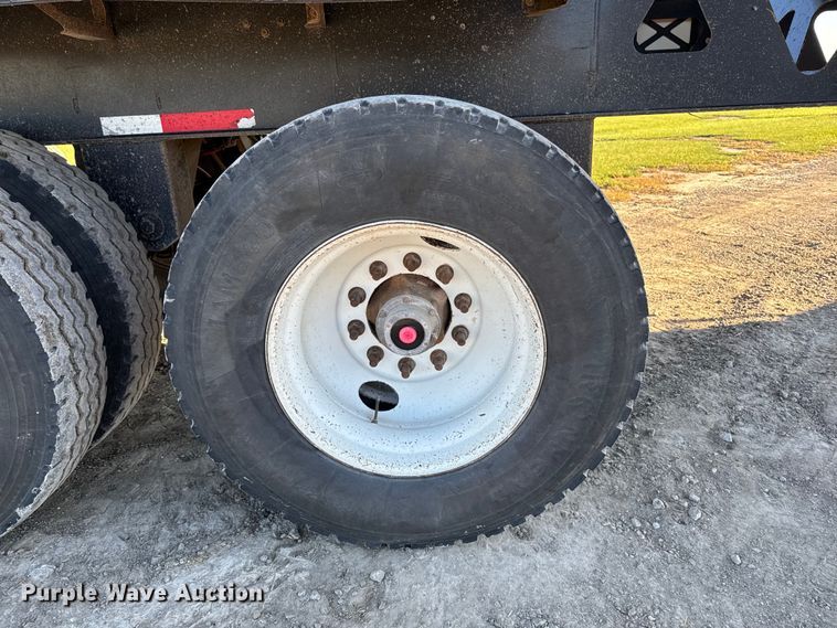 image for item EM2455 2017 Trail King  TK60SSD-403 side dump trailer