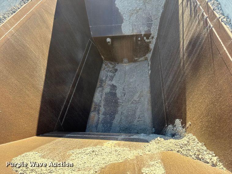 image for item EM2456 2024 Brazos Pitboss bottom dump trailer