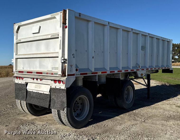 image for item EM2458 2009 East Manufacturing Corp. end dump trailer