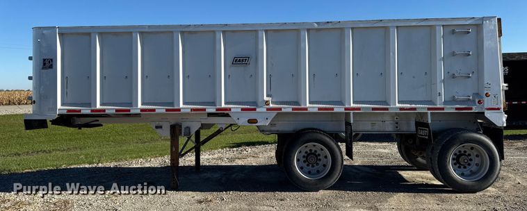 image for item EM2458 2009 East Manufacturing Corp. end dump trailer