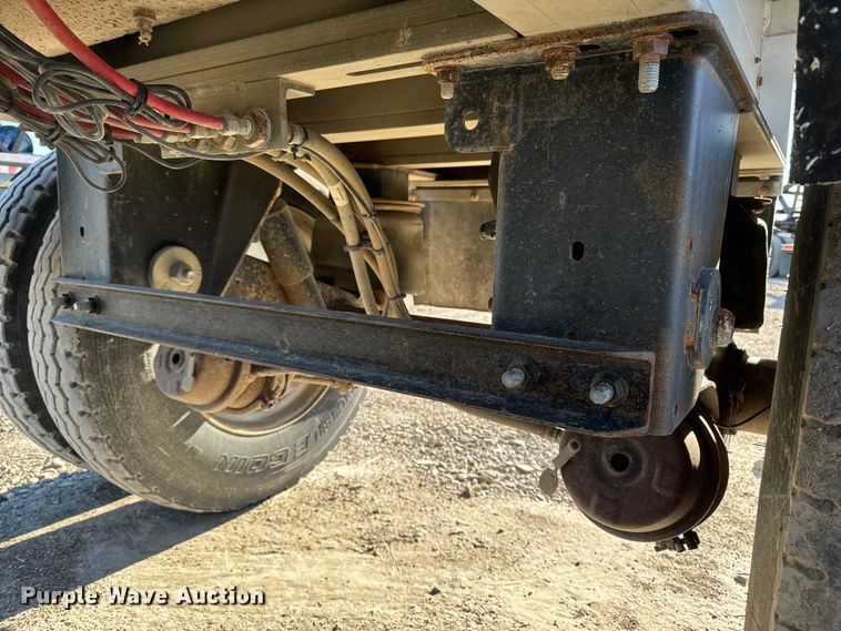 image for item EM2458 2009 East Manufacturing Corp. end dump trailer