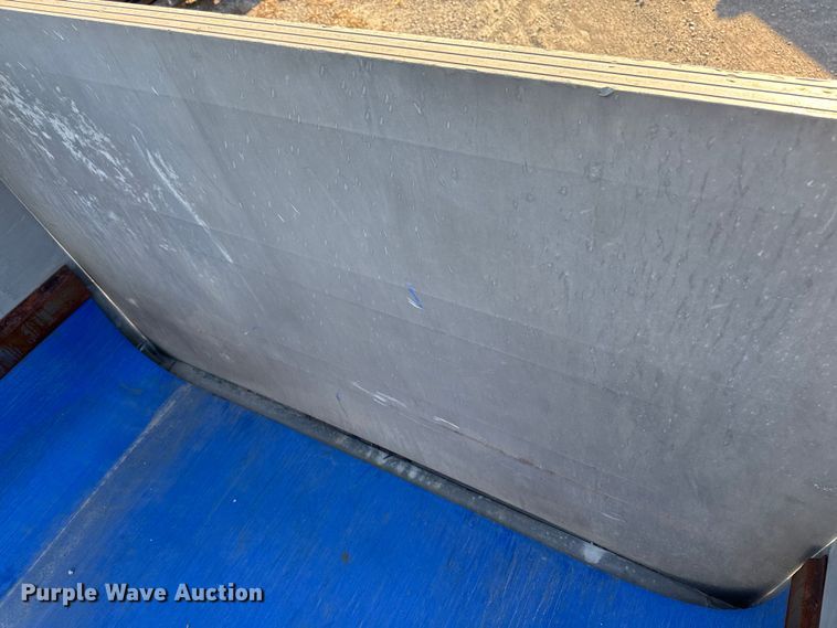 image for item EM2458 2009 East Manufacturing Corp. end dump trailer