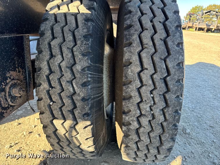 image for item EM2460 2024 Brazos Pitboss bottom dump trailer