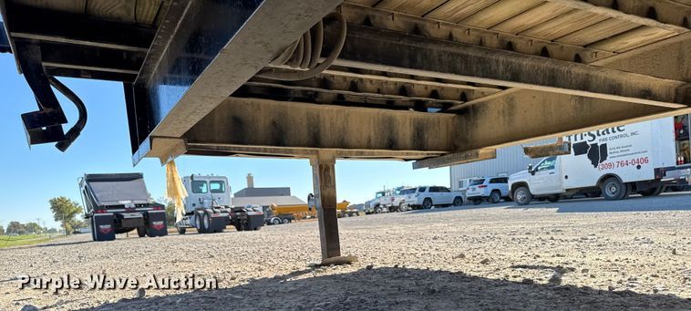 image for item EM2461 2016 Delta Manufacturing equipment trailer