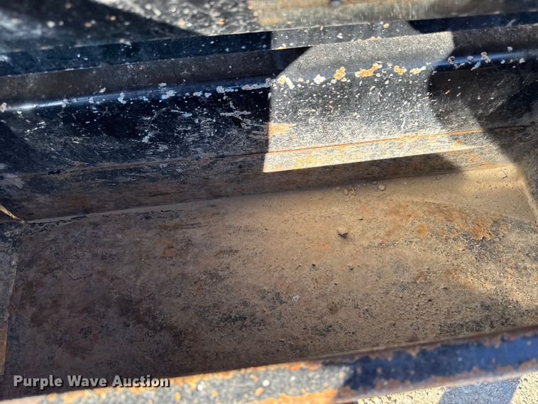 image for item EM2461 2016 Delta Manufacturing equipment trailer