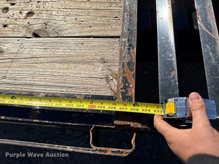 image for item EM2461 2016 Delta Manufacturing equipment trailer