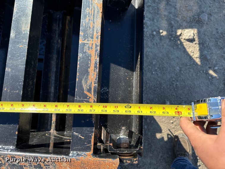 image for item EM2461 2016 Delta Manufacturing equipment trailer