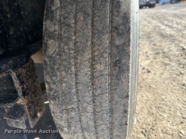 image for item EM2461 2016 Delta Manufacturing equipment trailer