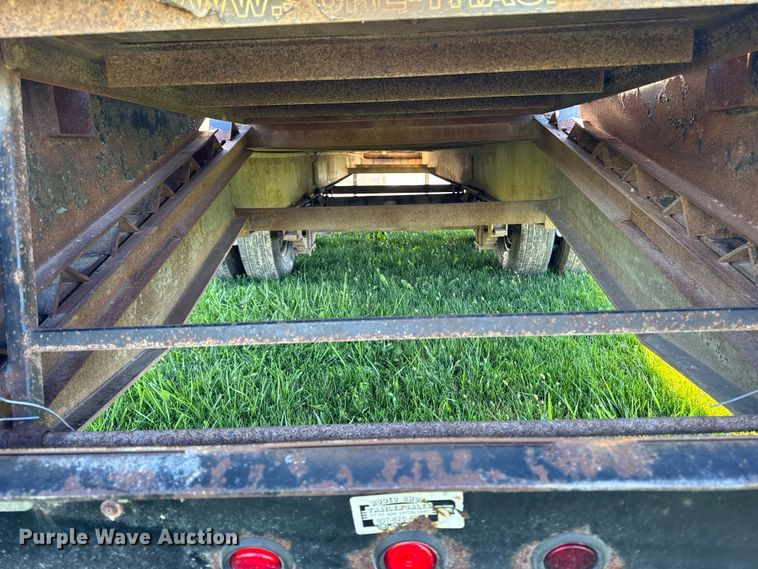 image for item EM2462 2009 Sure-Trac equipment trailer