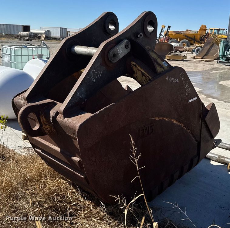 image for item EM2467 NC excavator sand bucket