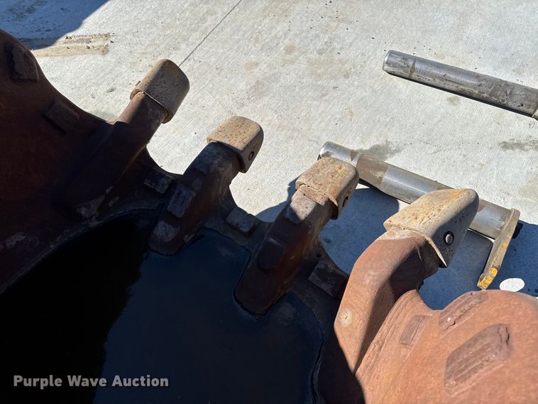 image for item EM2467 NC excavator sand bucket