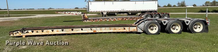 image for item EM2472 1998 Trail King TK110HDG-503 lowboy equipment trailer