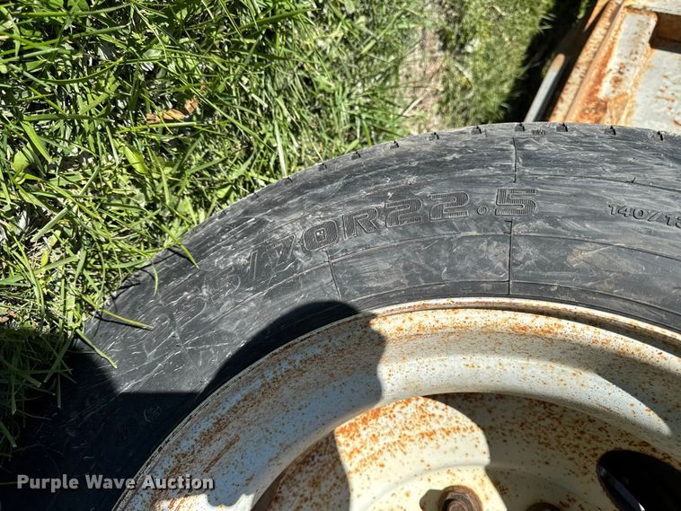 image for item EM2472 1998 Trail King TK110HDG-503 lowboy equipment trailer