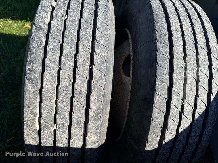 image for item EM2472 1998 Trail King TK110HDG-503 lowboy equipment trailer