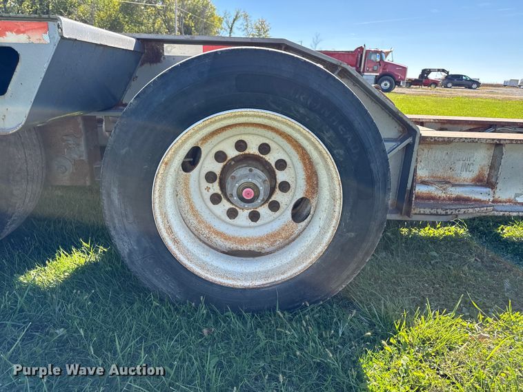 image for item EM2472 1998 Trail King TK110HDG-503 lowboy equipment trailer