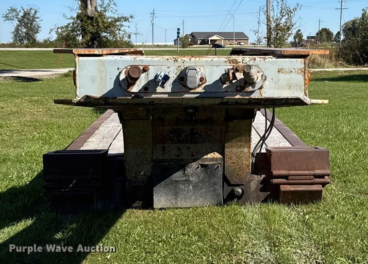 image for item EM2472 1998 Trail King TK110HDG-503 lowboy equipment trailer